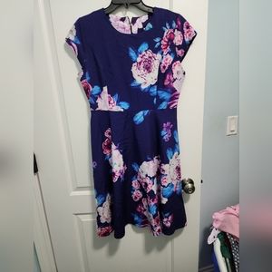 Purple floral dress sz XL
